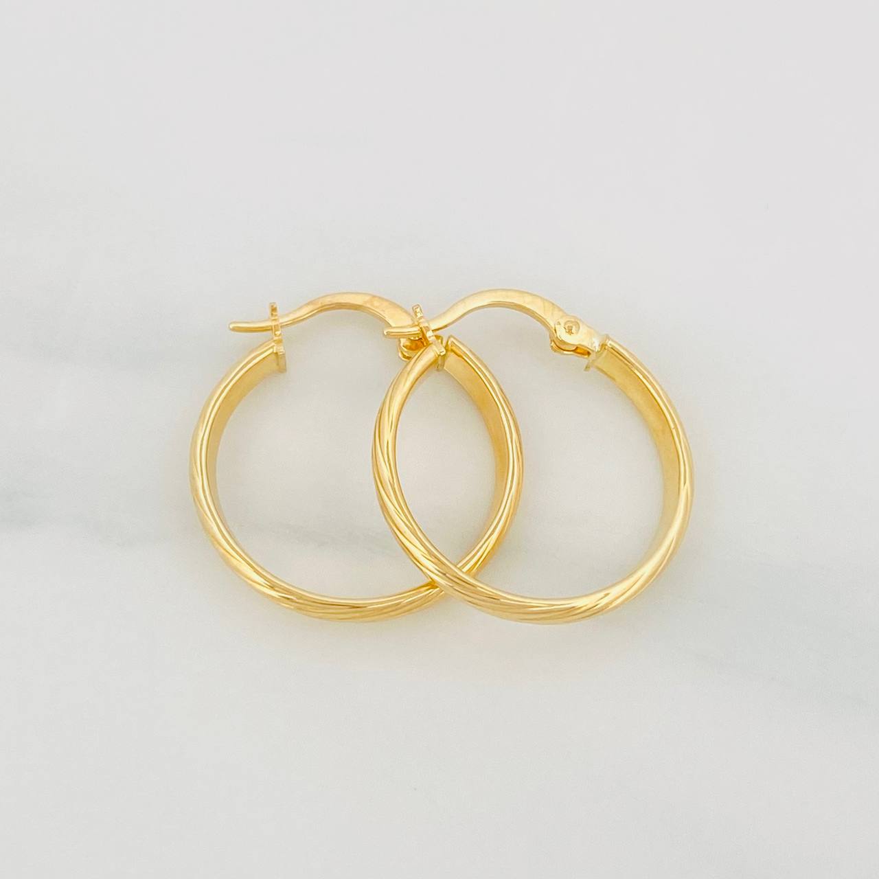 Candongas Mary 1.4g / 2.2cm Oro Amarillo 18K