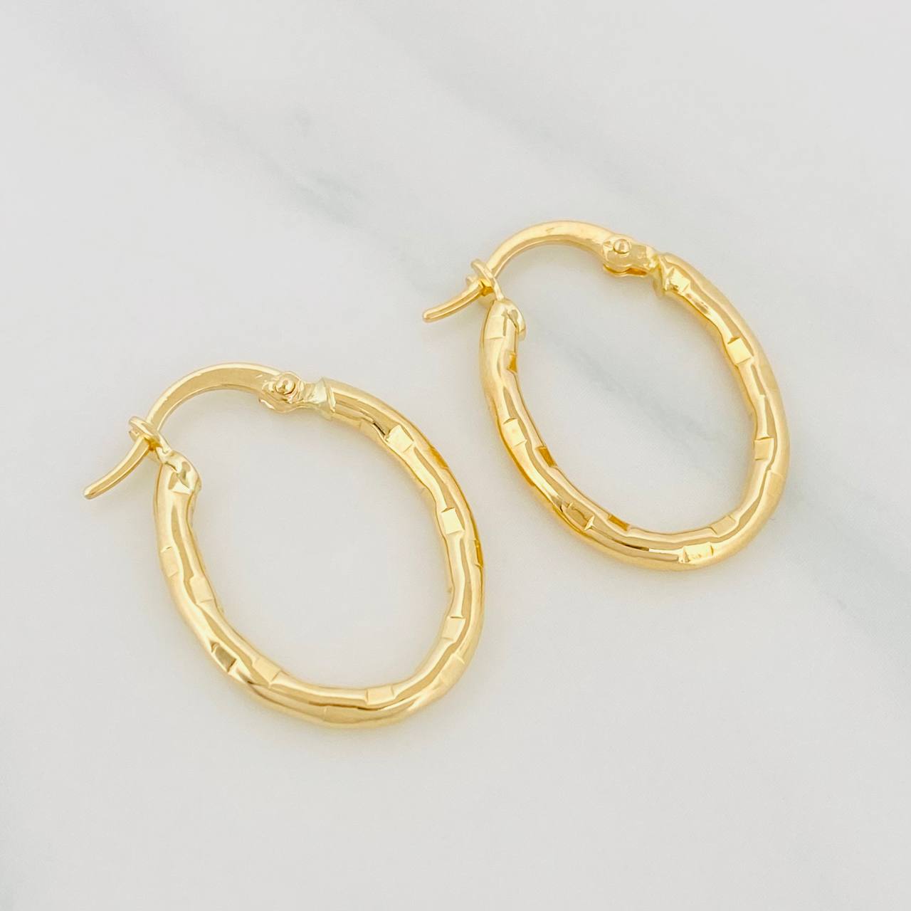 Candongas Lucero Ovaladas 1.45g / 2.2cm Oro Amarillo 18K