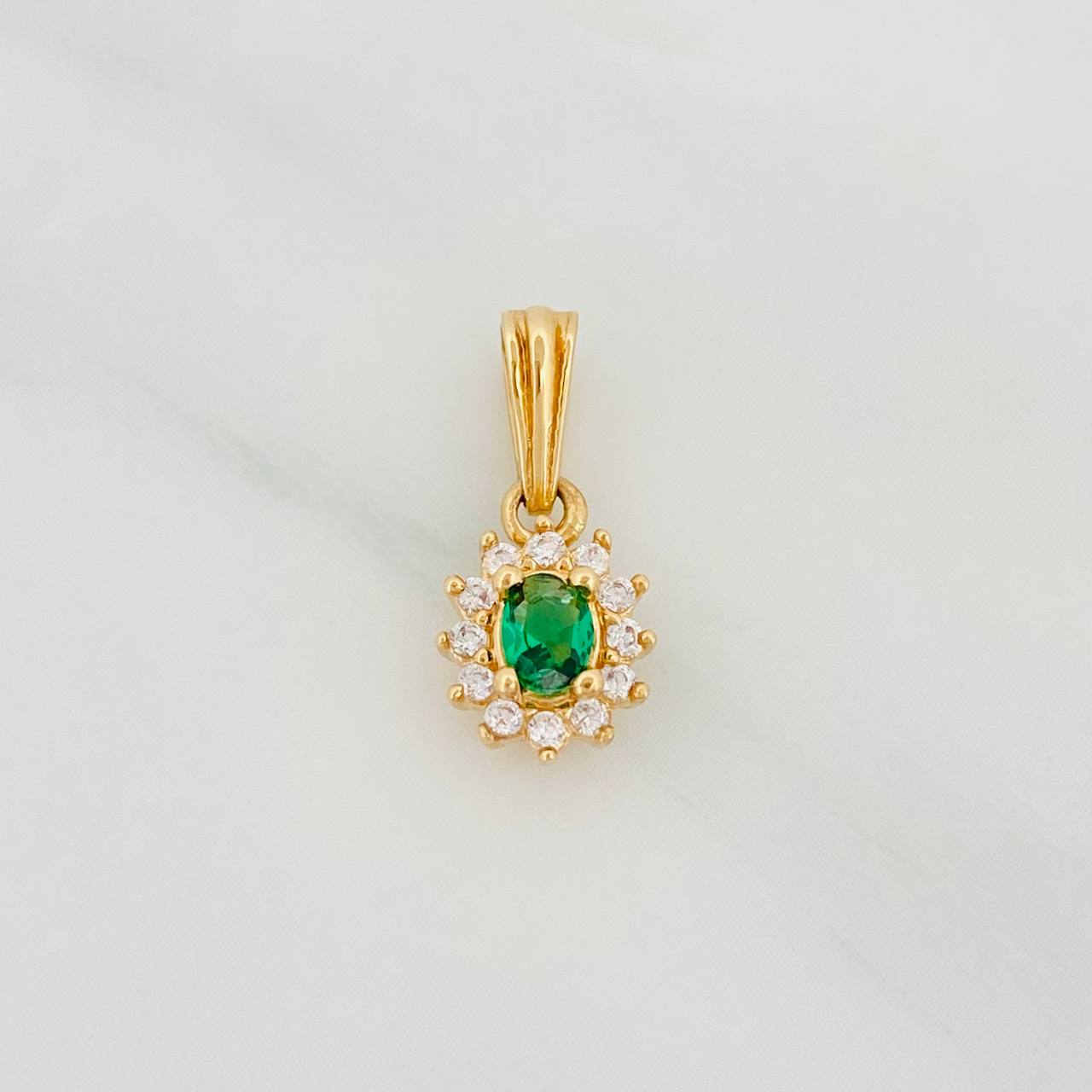 Dije Halo Circulo 1.15g / 1.5cm Oro Amarillo 18K