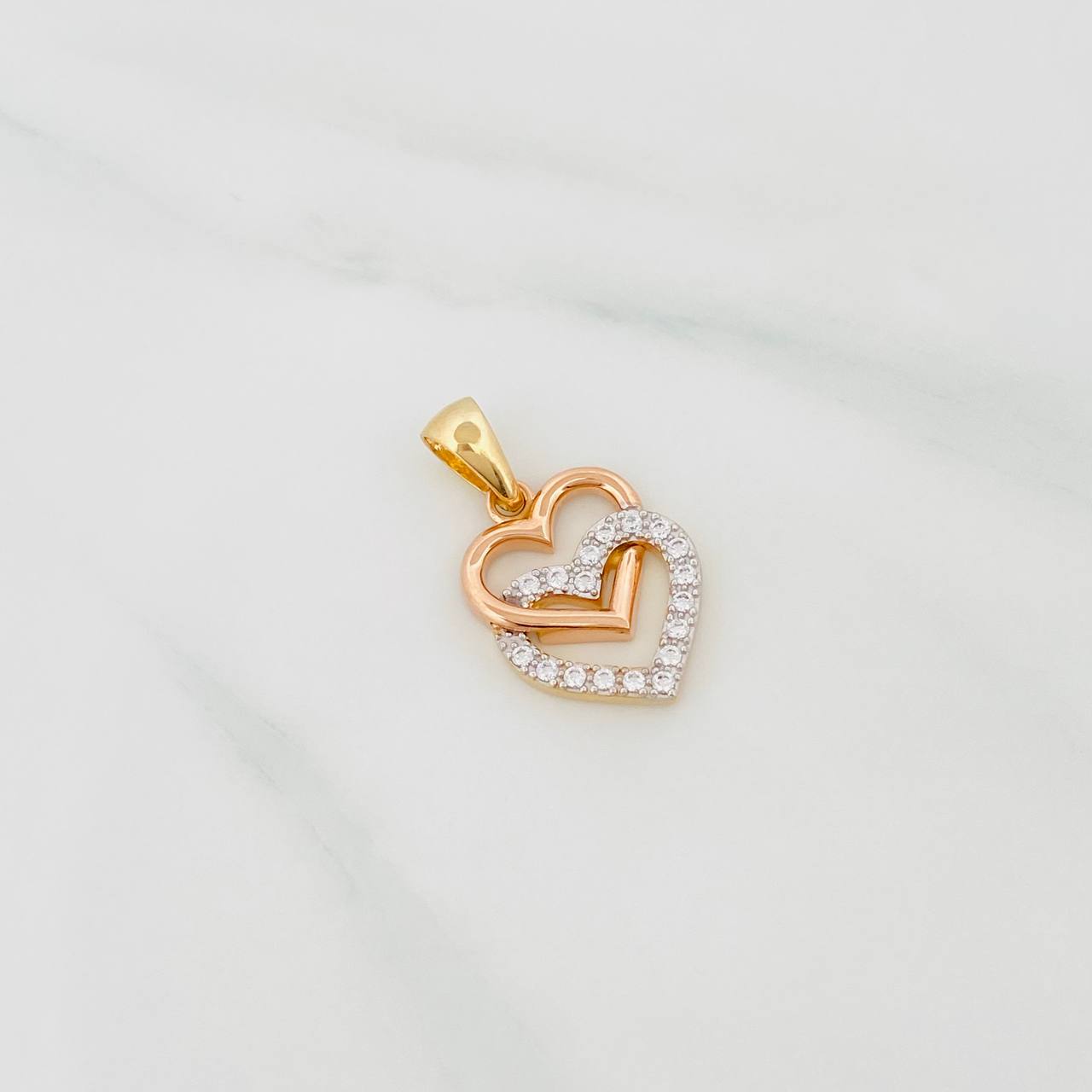 Dije Corazones 2.45g / 2.7cm Tres Oros 18K