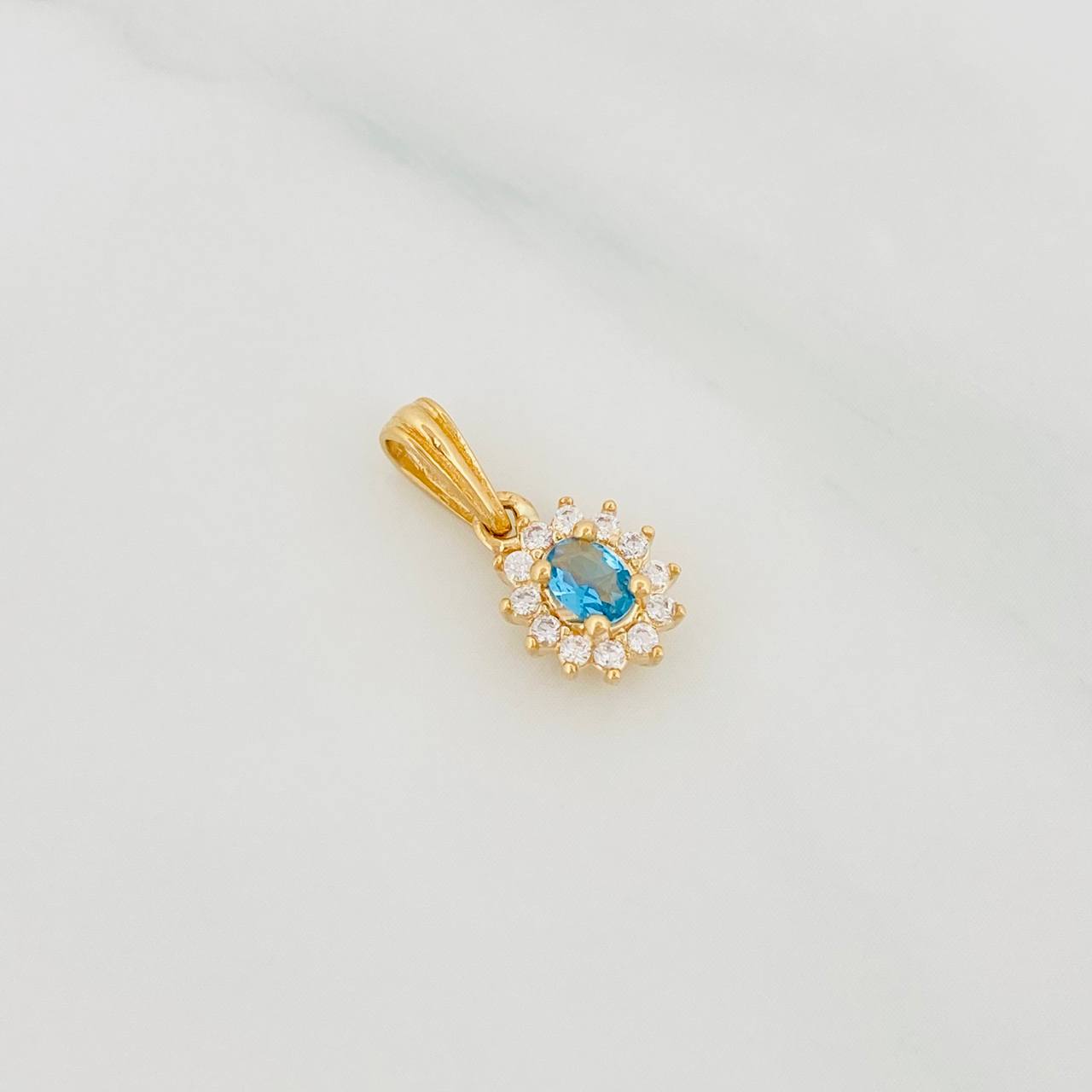 Dije Halo Circulo 1.2g / 1.5cm Oro Amarillo 18K