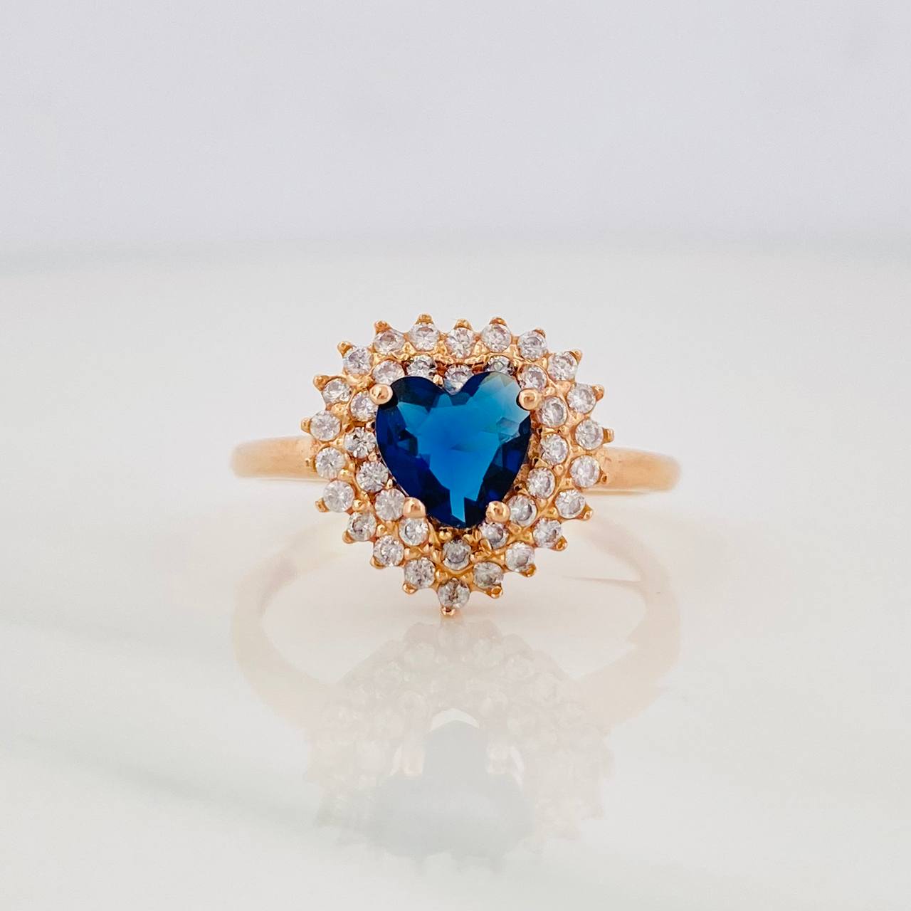 Anillo Corazon Tupido 2.75g / T6 1/4 Oro Rosa 18K