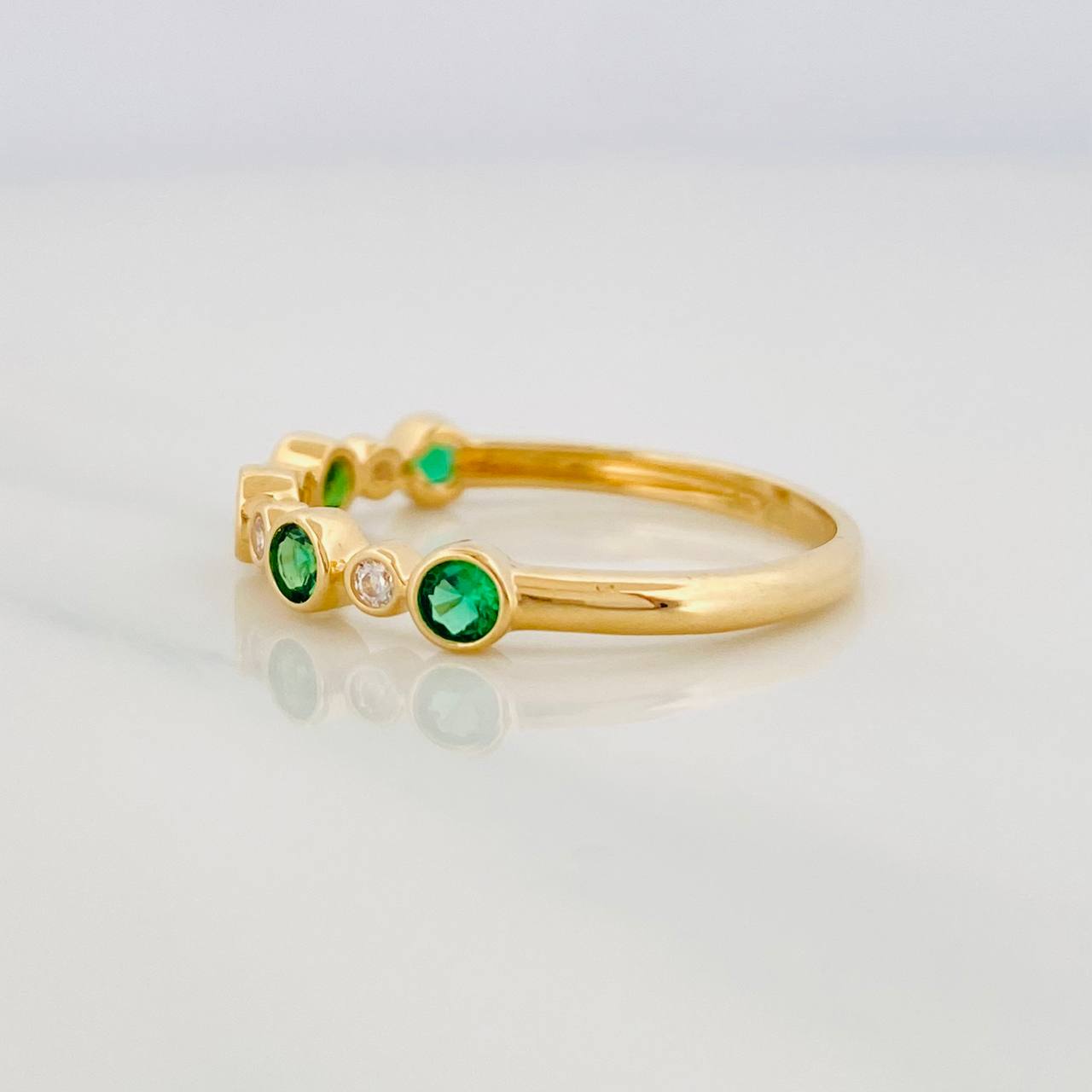 Anillo Circulos 1.75g / T6 Oro Amarillo 18K