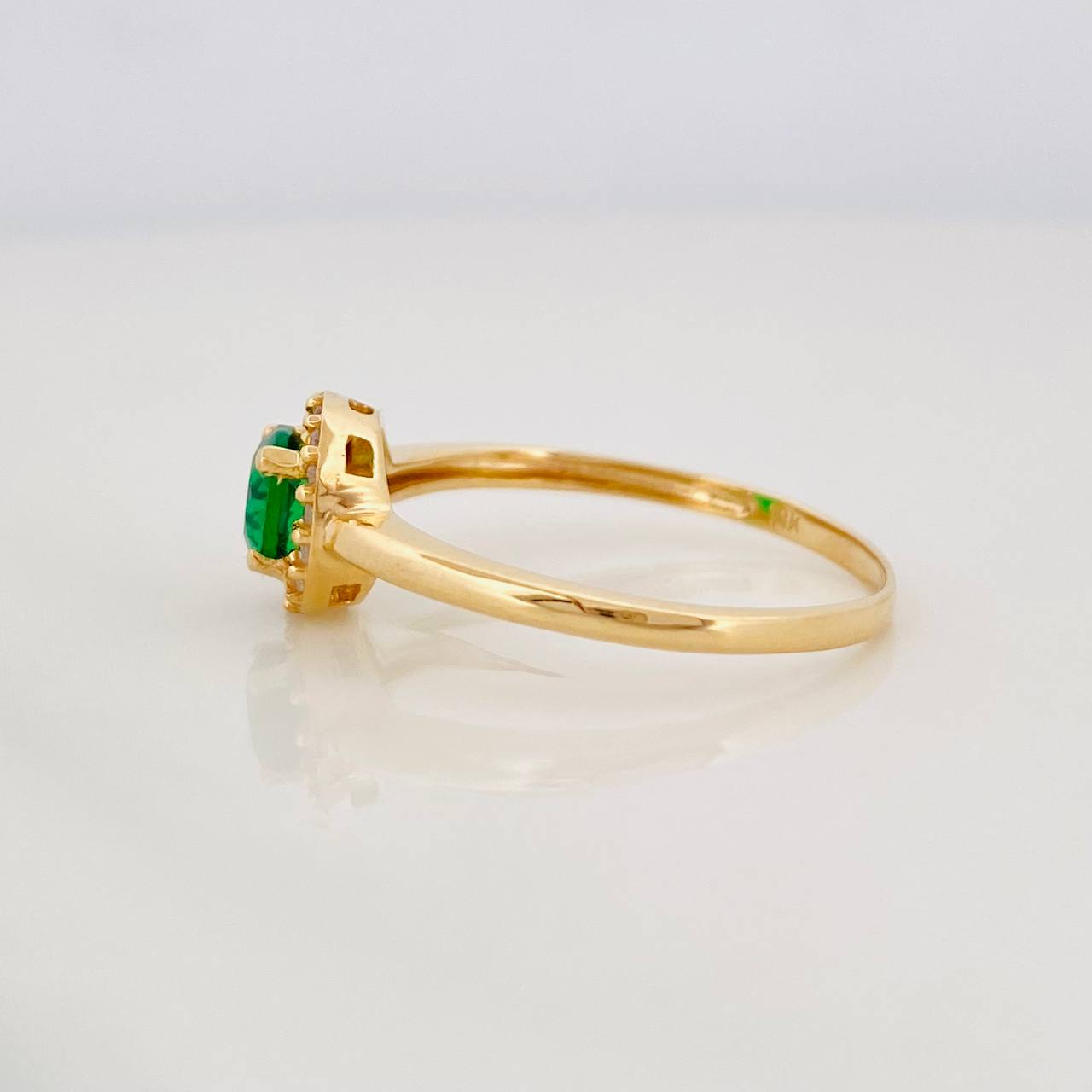 Anillo Halo Circulo 1.65g / T6 1/2 Oro Amarillo 18K