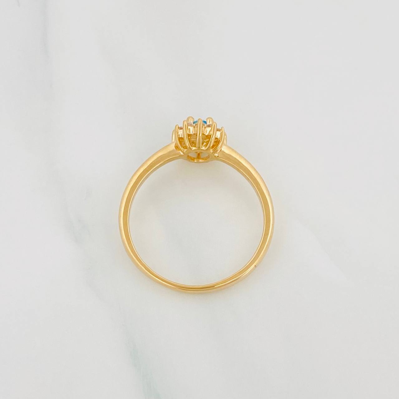 Anillo Halo Circulo 2.45g / T6 1/4 Oro Amarillo 18K