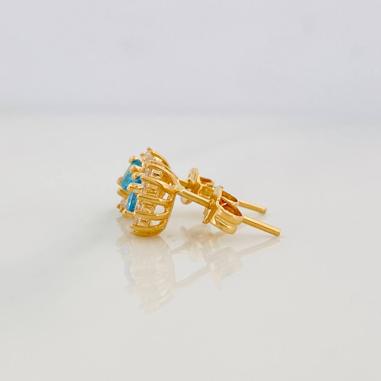 Topos Halo Circulo 2.25g / 8.26mm Oro Amarillo 18K