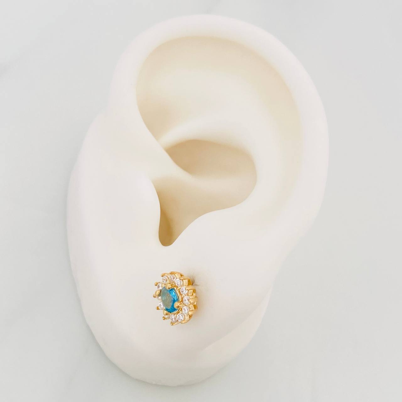 Topos Halo Circulo 2.25g / 8.26mm Oro Amarillo 18K