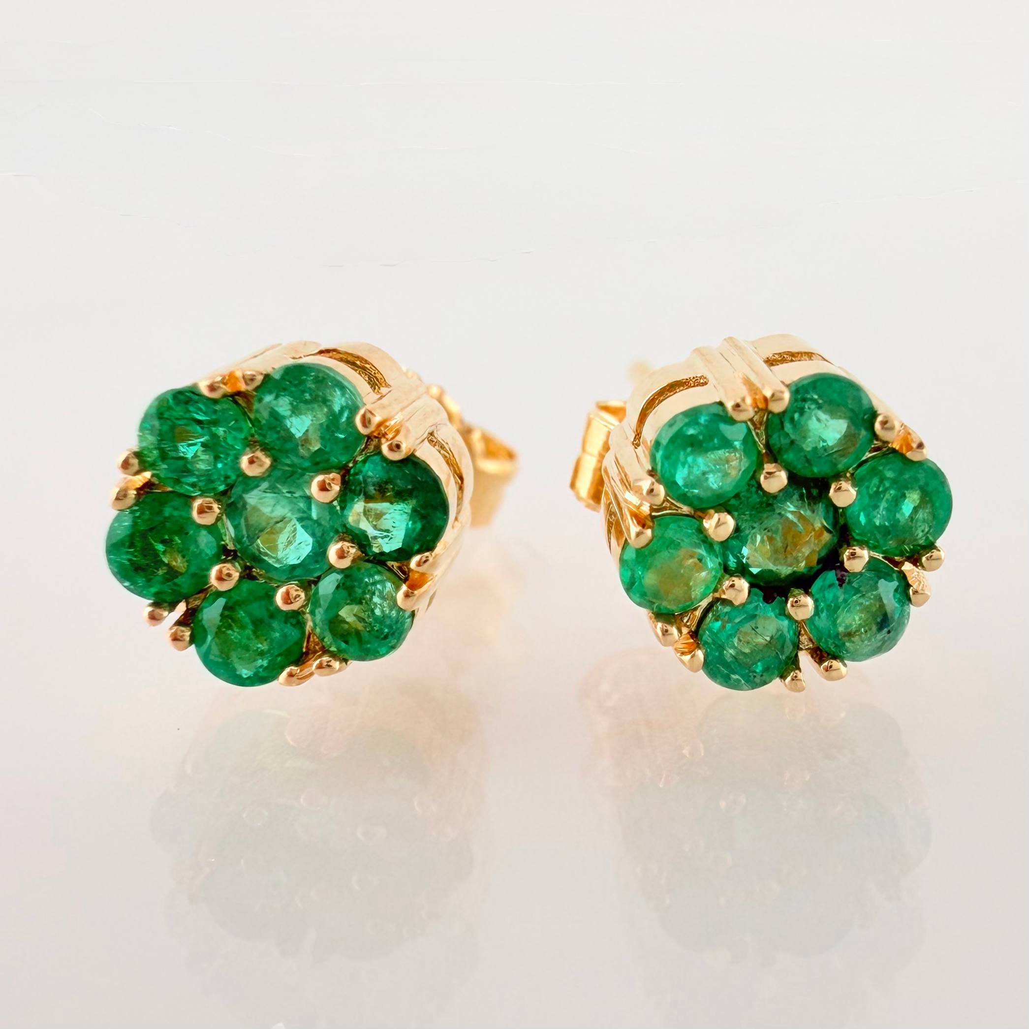 Topos Flor Canasta Esmeraldas 58pts 2.05gr / 6.6mm Oro Amarillo 18K *