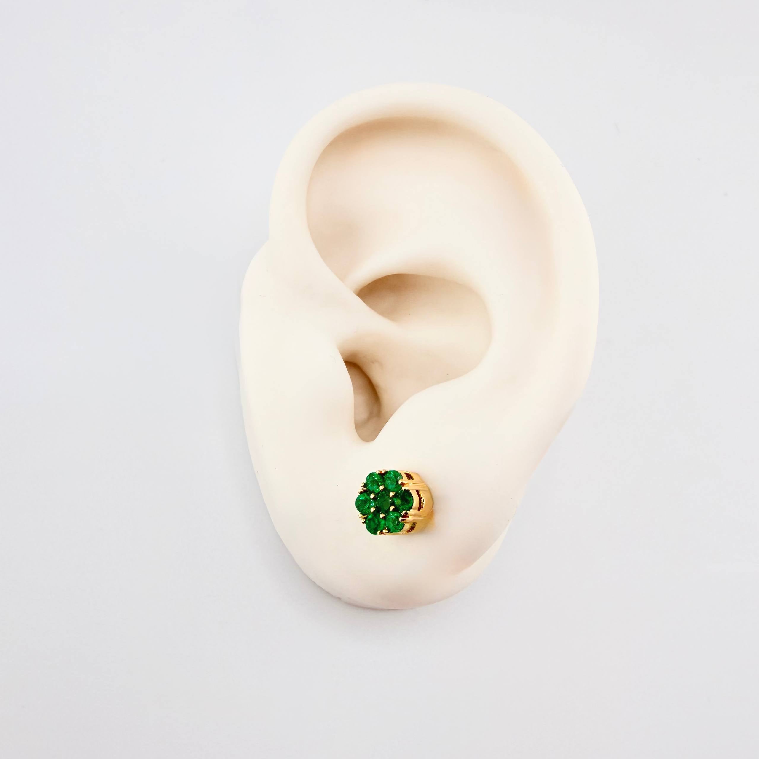 Topos Flor Canasta Esmeraldas 58pts 2.05gr / 6.6mm Oro Amarillo 18K *