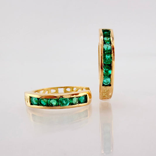 Candongas Carril Encerrado Esmeraldas 1.2 Qts 3.8gr / 1.8cm / Oro Amarillo 18K *