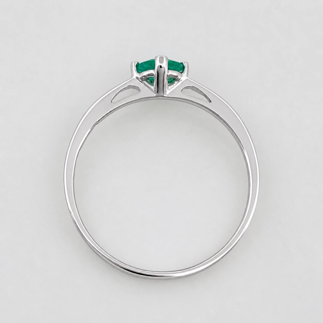 Anillo Solitario Esmeralda 50pts 1.35g / T6 1/2 Oro Blanco 18K