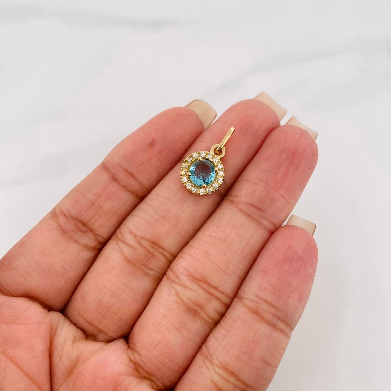 Dije Halo Circulo 1.6 g / 1.8 cm Oro Amarillo 18K