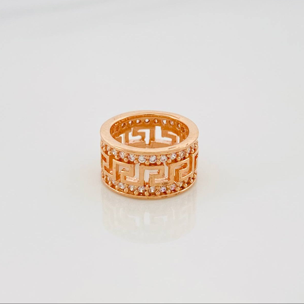 Herraje Tribal 2.45 g / 1.3 cm Oro Rosa 18K