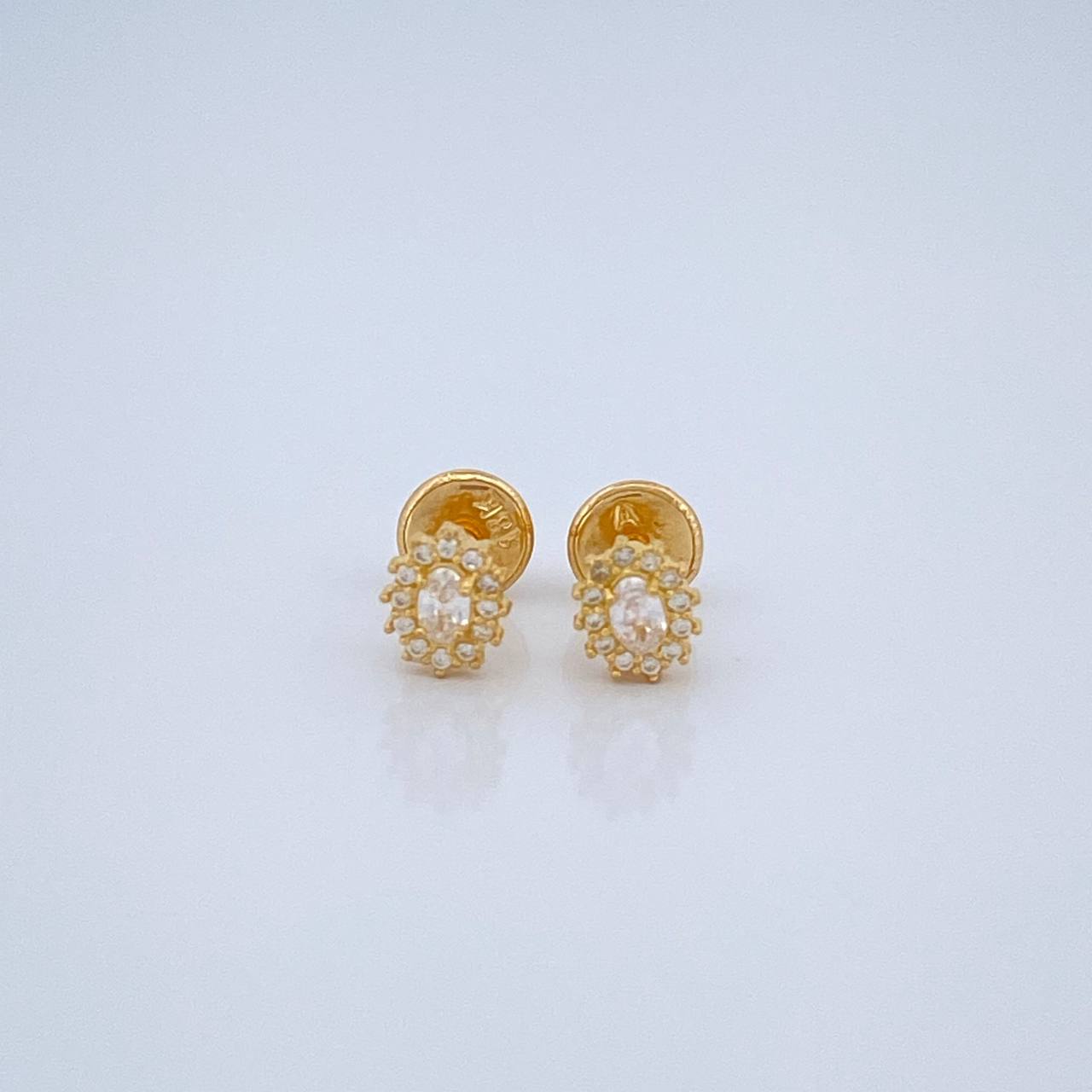 Topos Halo Ovalado 0.8gr / Oro Amarillo 18K %