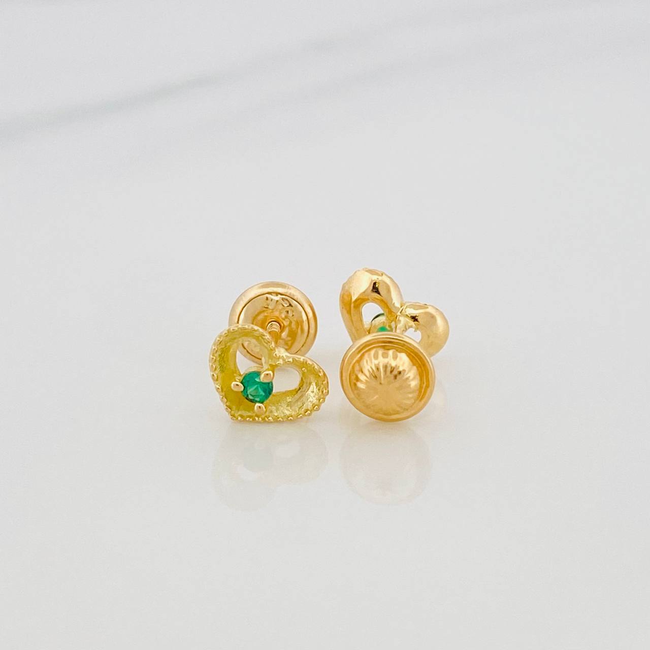 Topos Corazón 1 g / 5.86 mm Oro Amarillo 18K