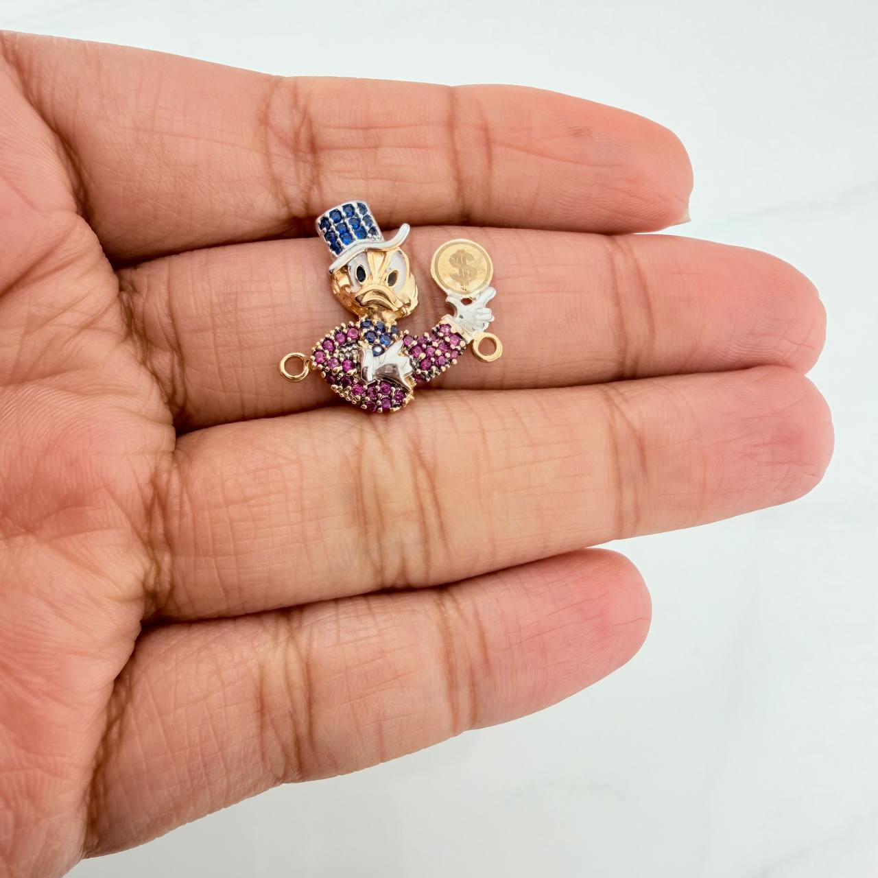 Herraje Pato Inspirado 2.35gr / 2cm / Dos Oros Amarillo Blanco 18K %