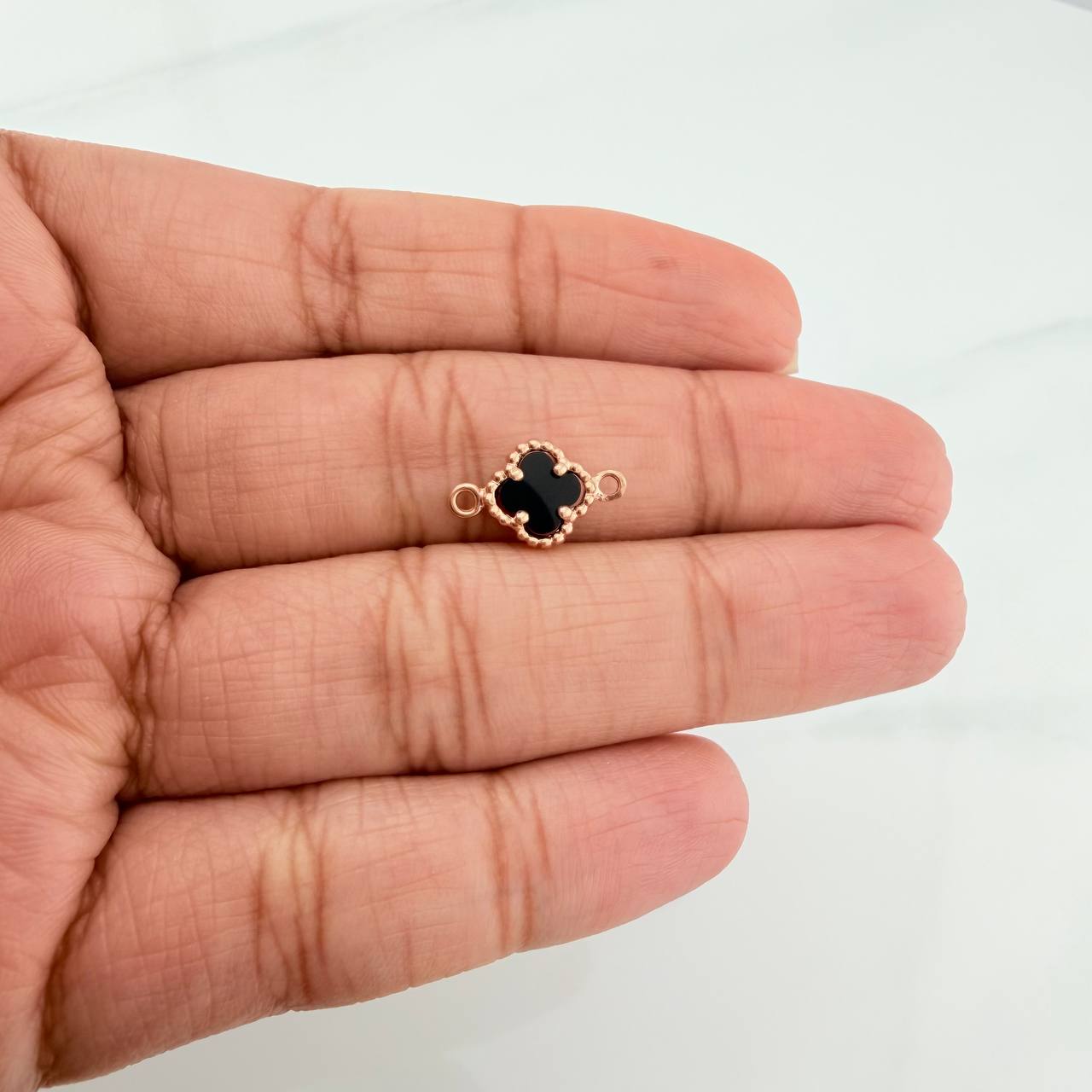 Herraje Trebol Onix Negro 0.75 g / 1.3 cm Oro Rosa 18K