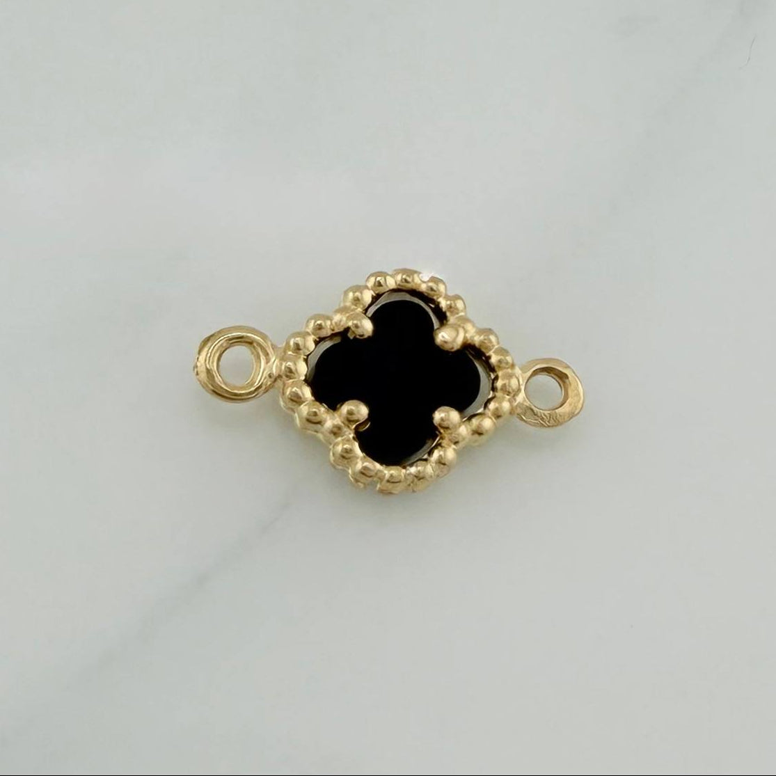 Herraje Trebol 0.75gr / 1.3cm / Oro Amarillo Nac.Esp. 18K %