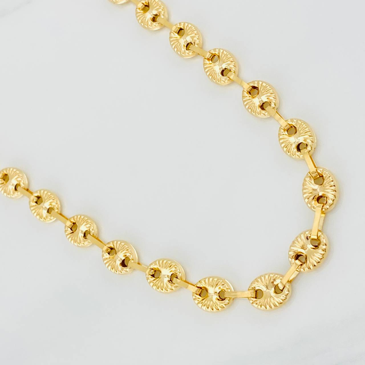 Cadena Rustica GC 23.2g / 60cm / 8.2mm Oro Amarillo 18K