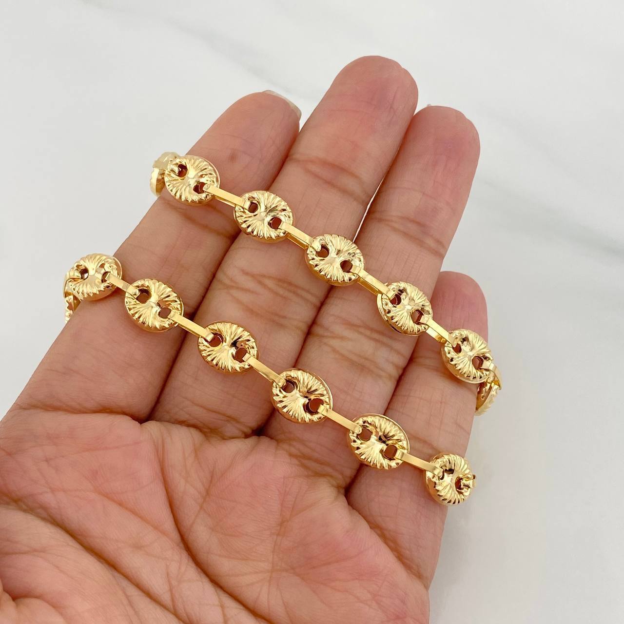 Cadena Rustica GC 23.2g / 60cm / 8.2mm Oro Amarillo 18K