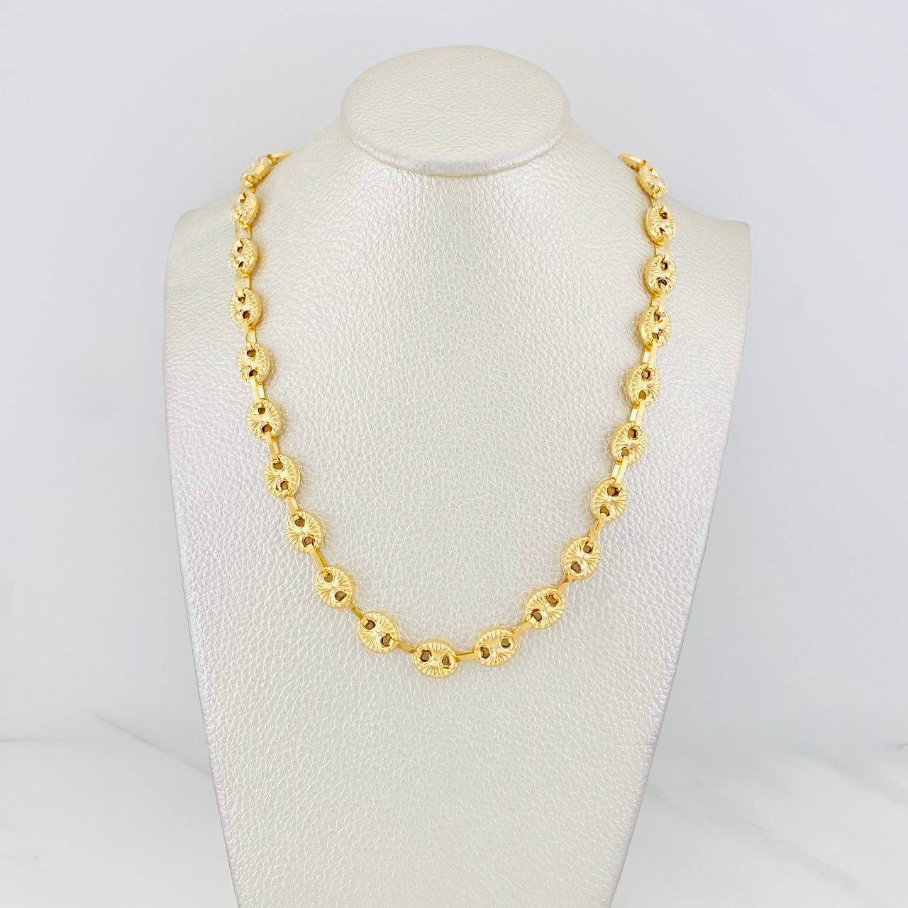 Cadena Rustica GC 23.2g / 60cm / 8.2mm Oro Amarillo 18K