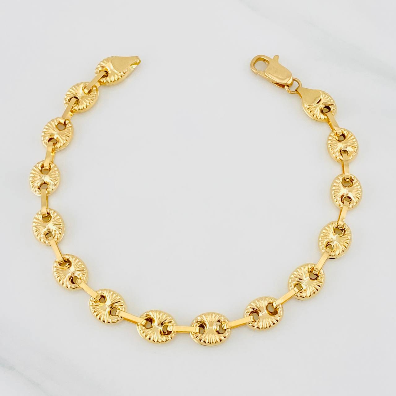Pulso Rustico GC 9.4g / 21cm / 8.1mm Oro Amarillo 18K