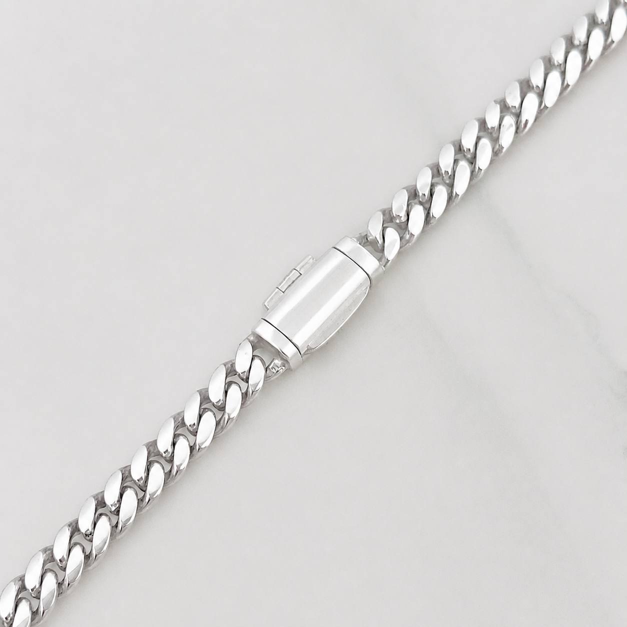 Cadena Cubana 39.7 g / 53 cm / 5.58 mm Plata 925