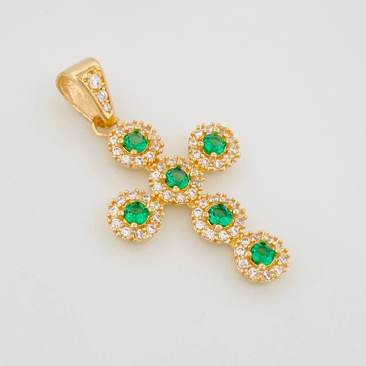 Dije Cruz Tupida 2.85 g / 3 cm Oro Amarillo 18K