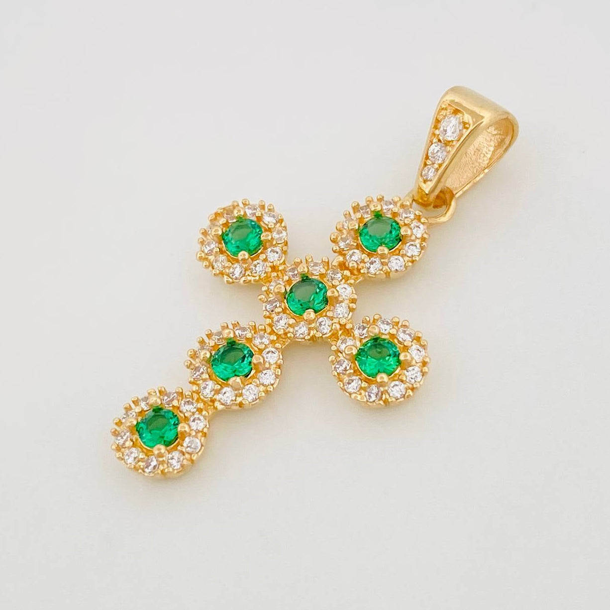 Dije Cruz Tupida 2.75 g / 3.1 cm Oro Amarillo 18K