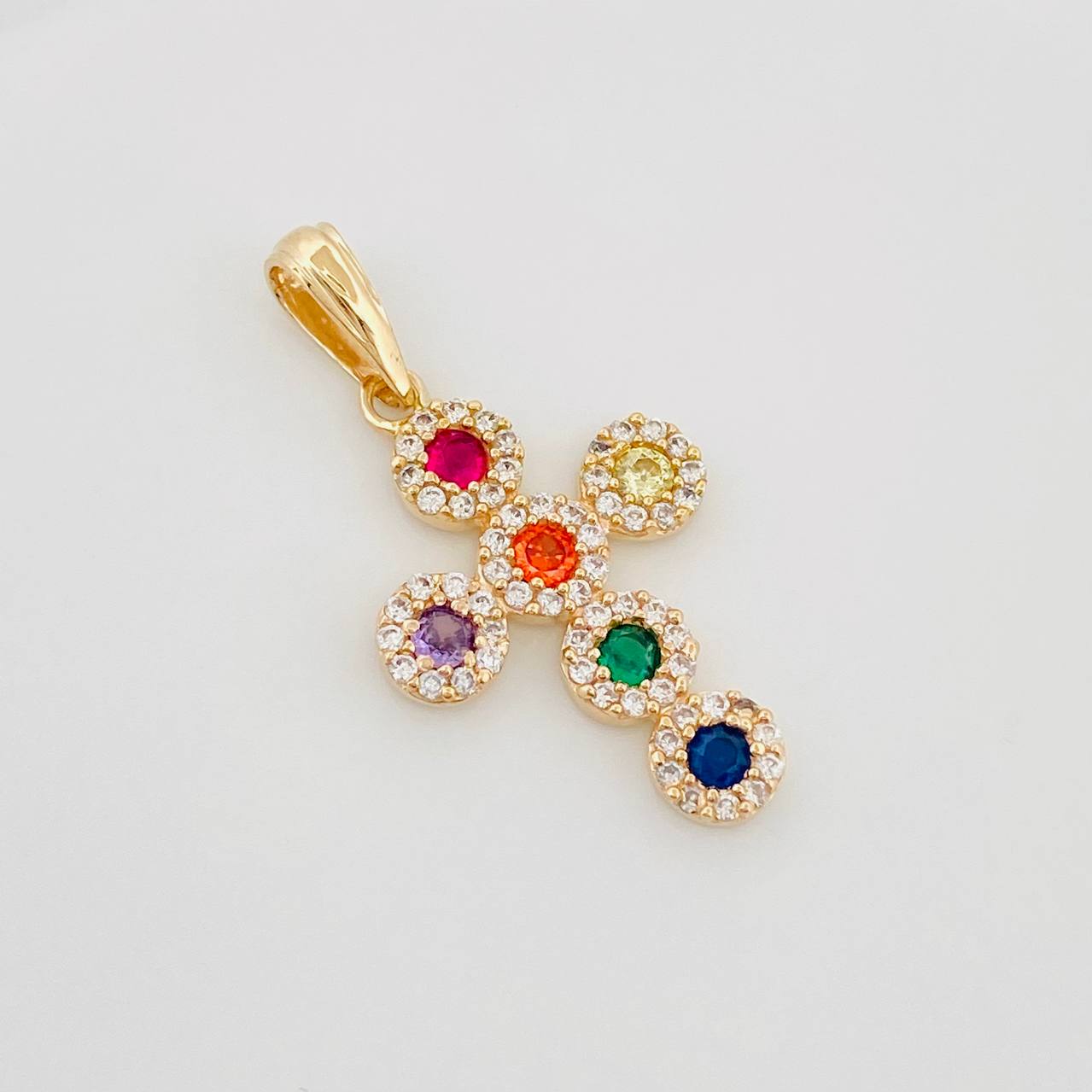 Dije Cruz Tupida 2.7 g / 3.05 cm Oro Amarillo 18K