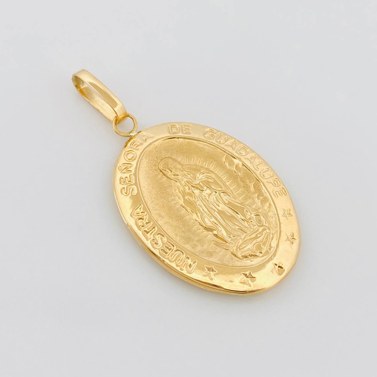 Dije Virgen De Guadalupe 3.2 g / 4.3 cm Oro Amarillo 18K