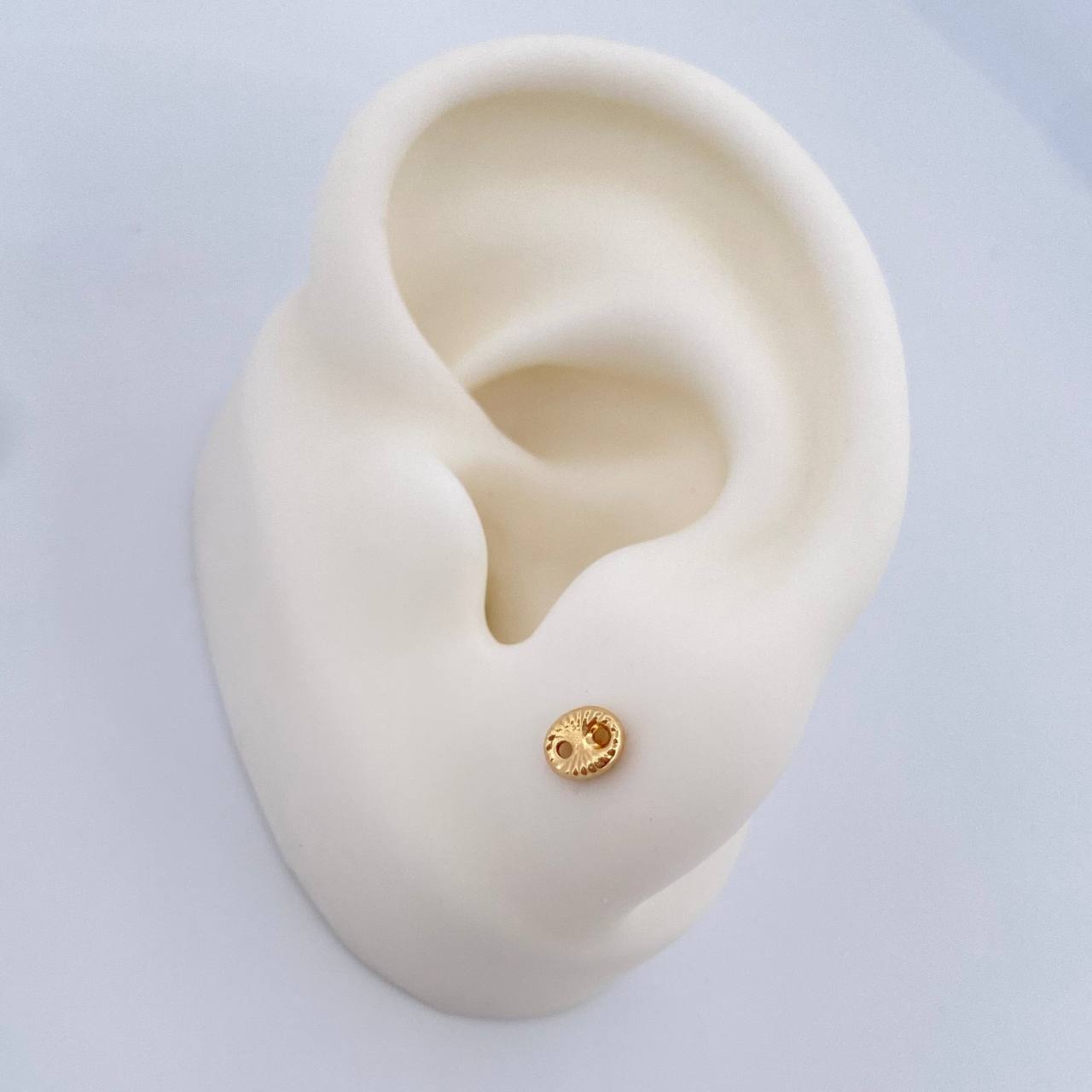 Topos GC 0.55gr / 4.8mm Rayado Oro Amarillo 18K &
