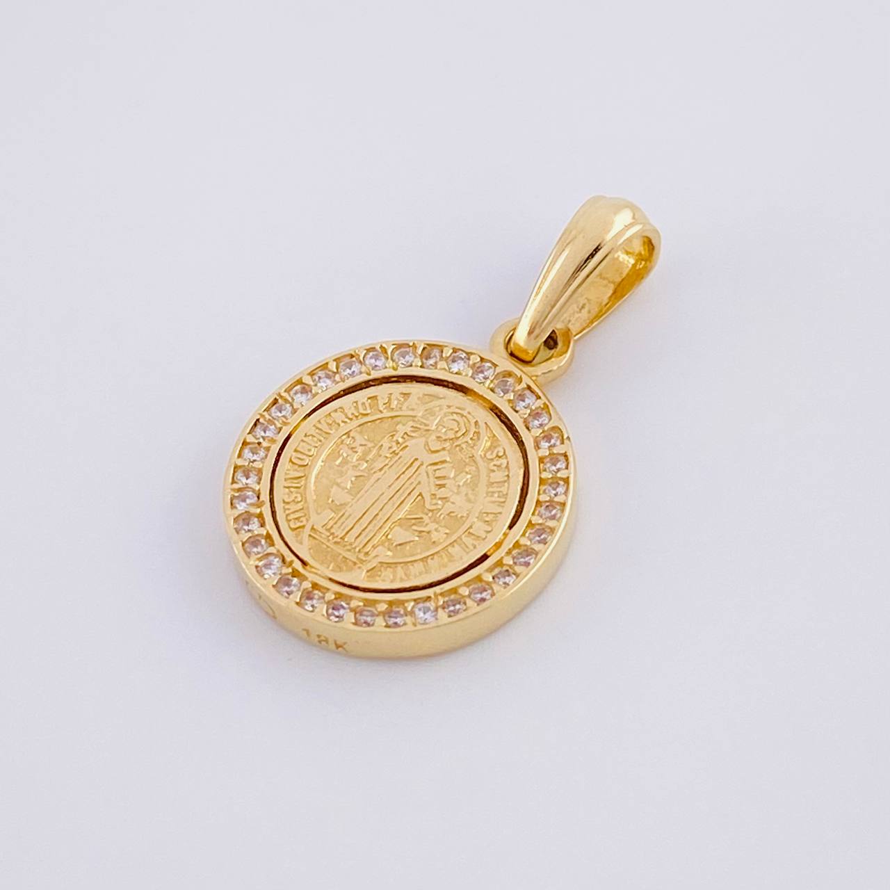 Dije Medalla San Benito 2.4g / 2.4cm Oro Amarillo 18K