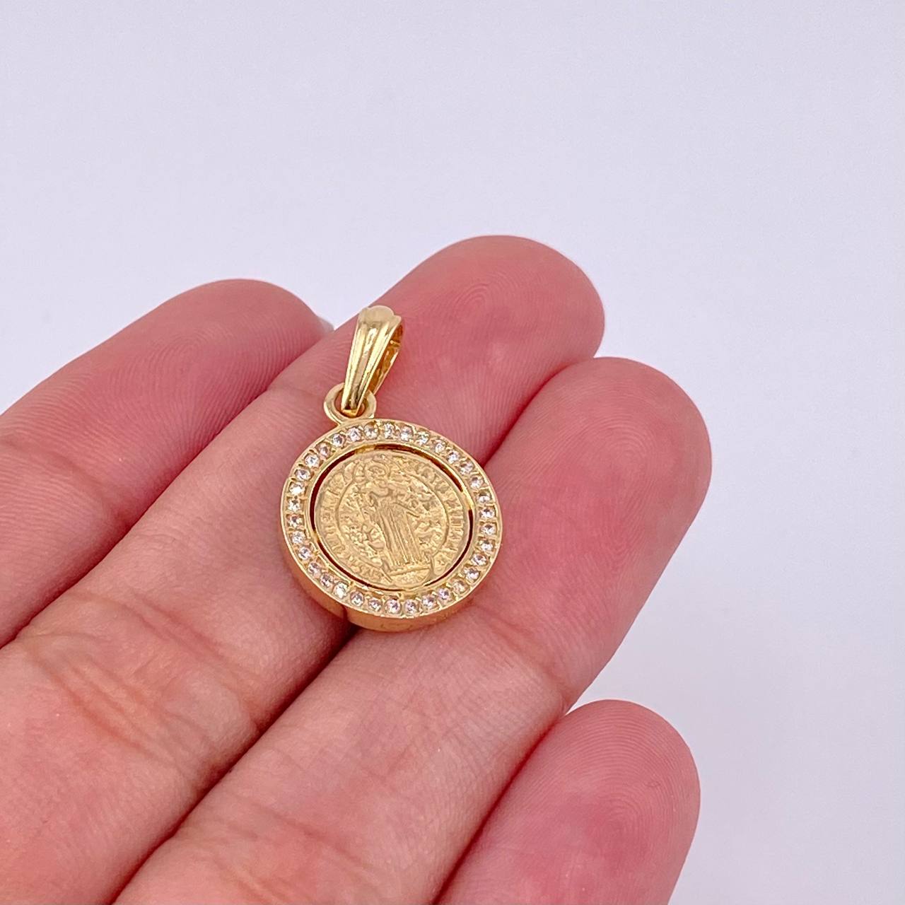 Dije Medalla San Benito 2.4g / 2.4cm Oro Amarillo 18K