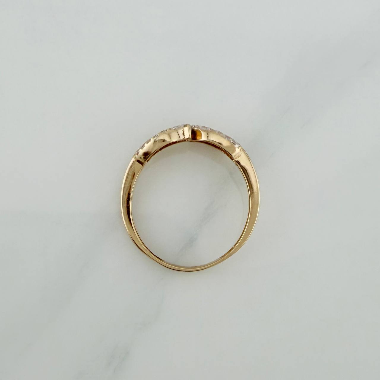 Anillo Silueta Hojas 2.2gr / T6 1/2 / Dos Oros Amarillo Blanco 18K %