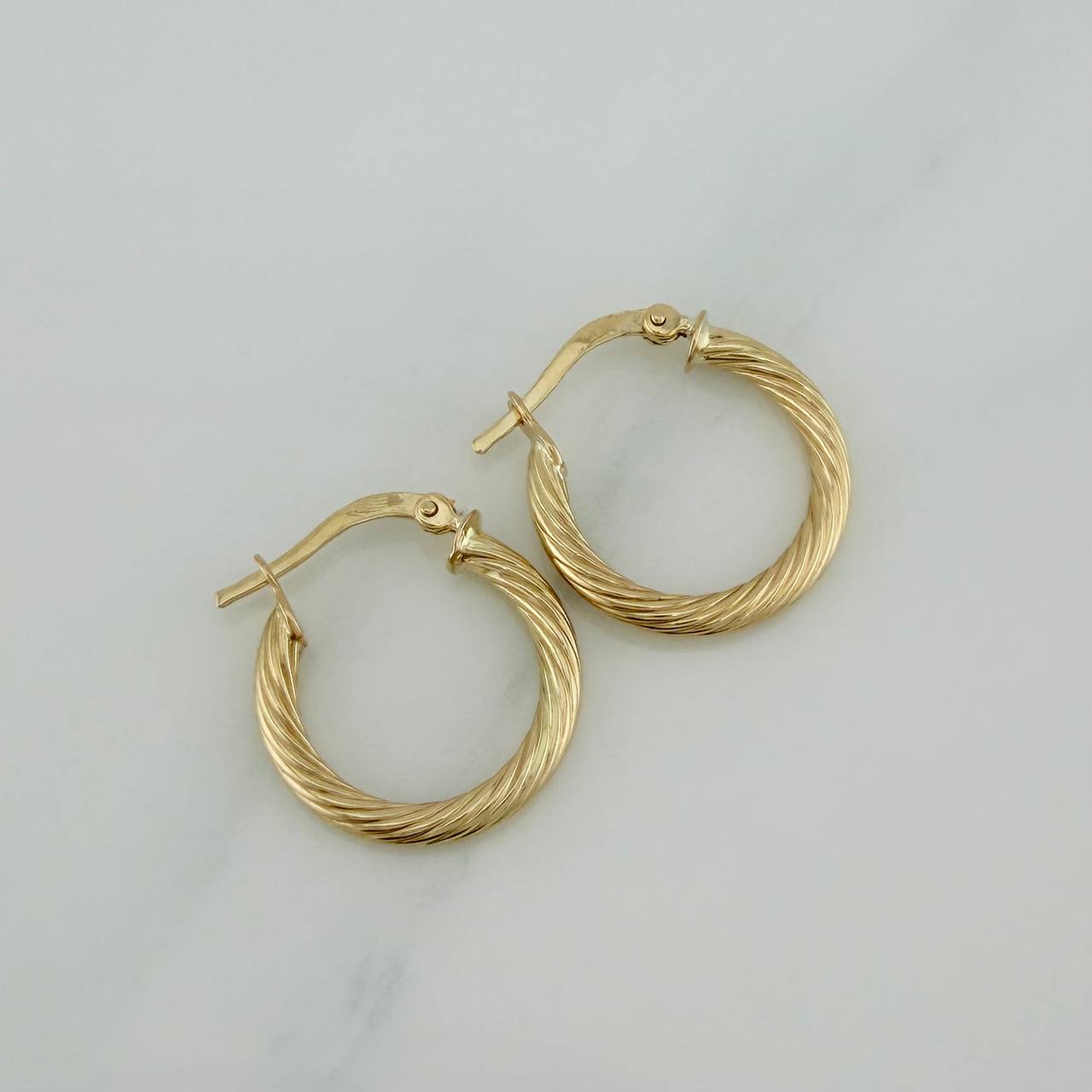 Candongas Sofi 1.95 g / 2.2 cm Oro Amarillo 18K