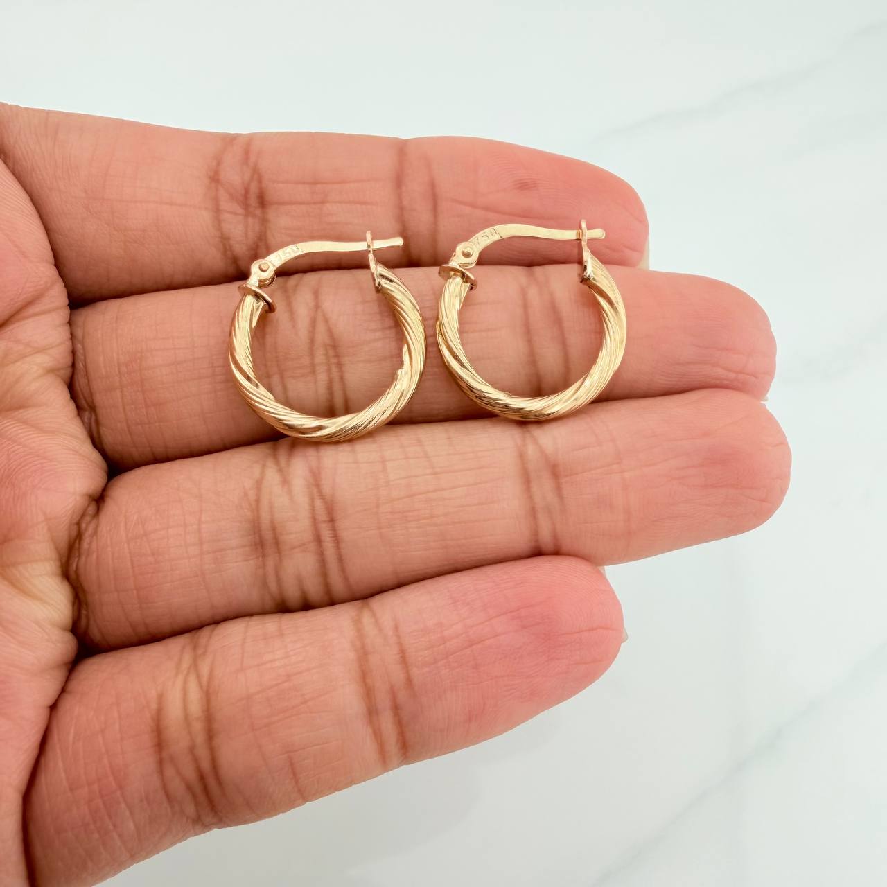Candongas Sofi 1.95 g / 2.2 cm Oro Amarillo 18K