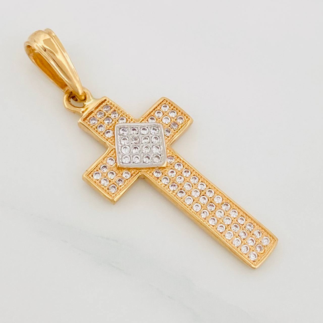 Dije Cruz 3.05 g / 3.05 cm Dos Oros Amarillo Blanco 18K