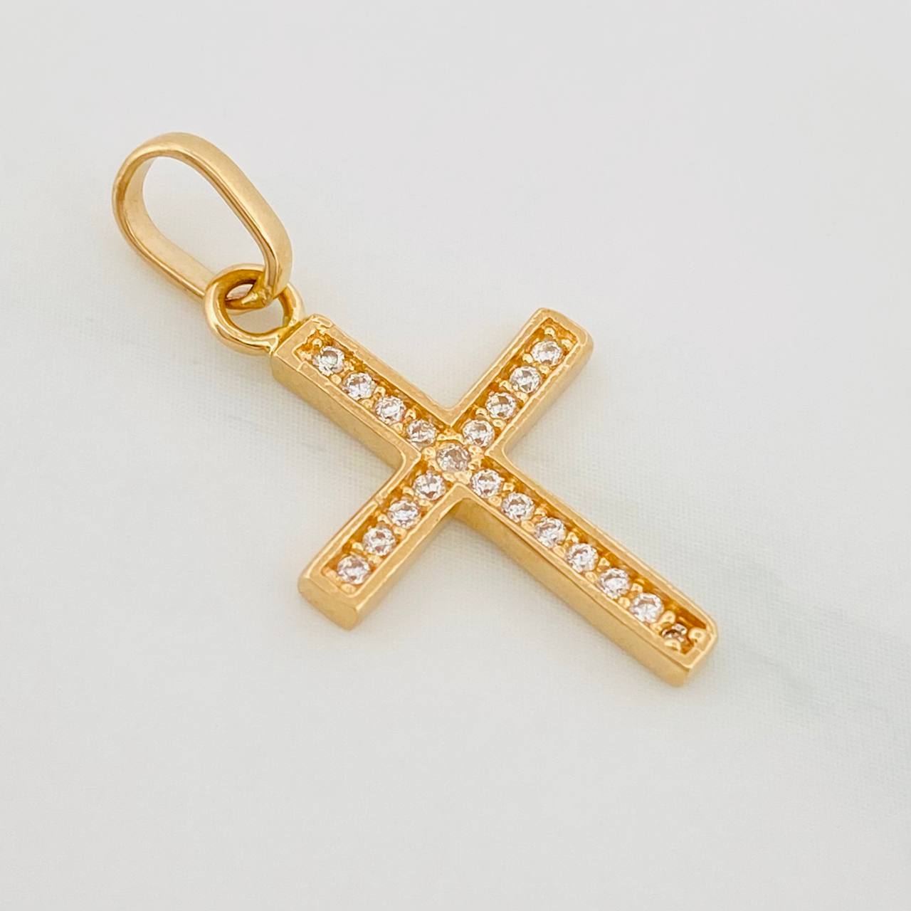Dije Cruz 1 g / 2 cm Oro Amarillo 18K