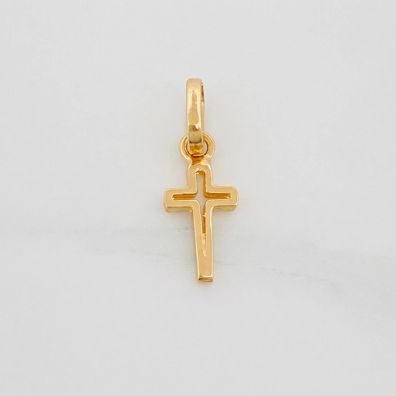 Dije Cruz 0.55 g / 2 cm Oro Amarillo 18K