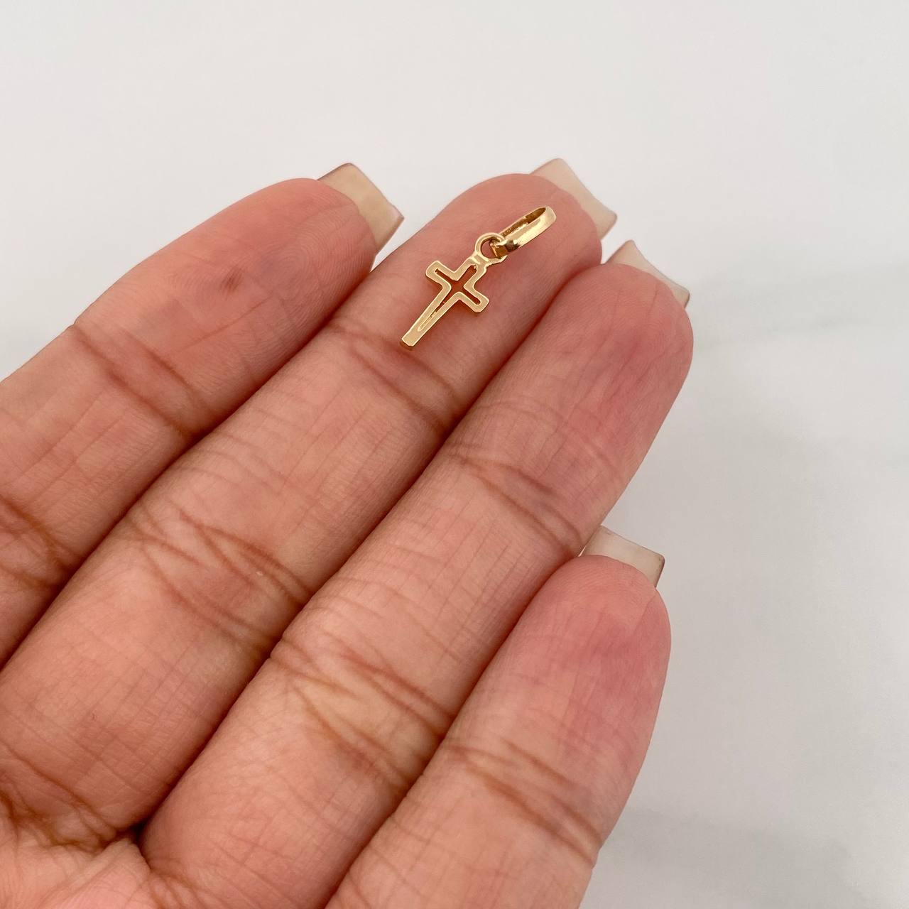 Dije Cruz 0.55 g / 2 cm Oro Amarillo 18K