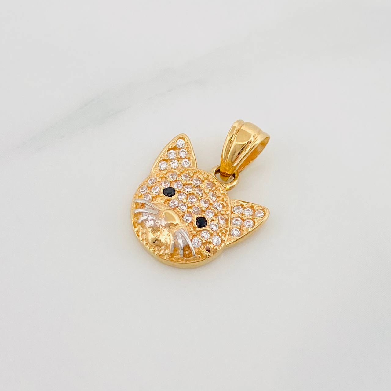 Dije Gato 1.9 g / 2 cm Oro Amarillo 18K