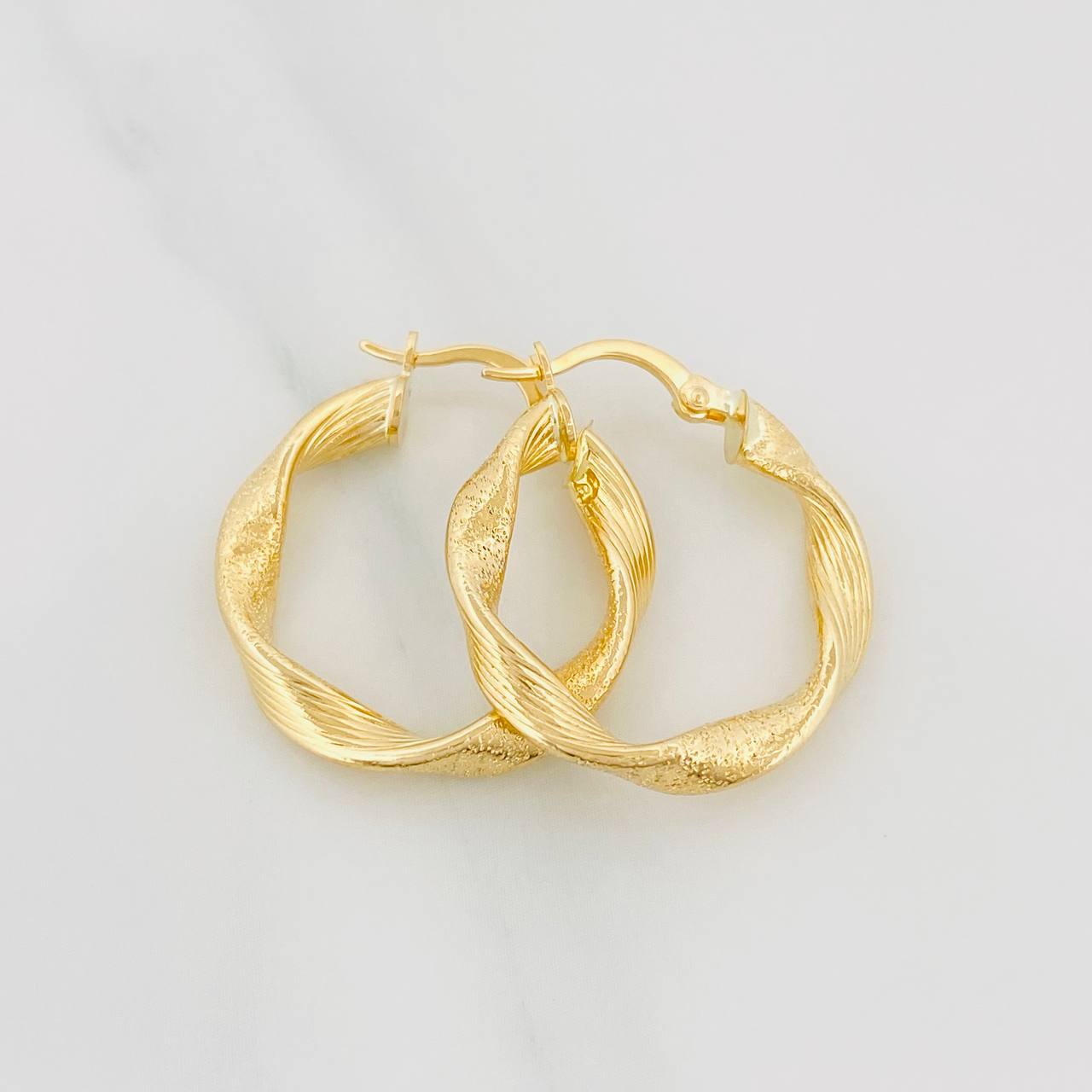 Candongas Nico 2.7 g / 2.5 cm Oro Amarillo 18K
