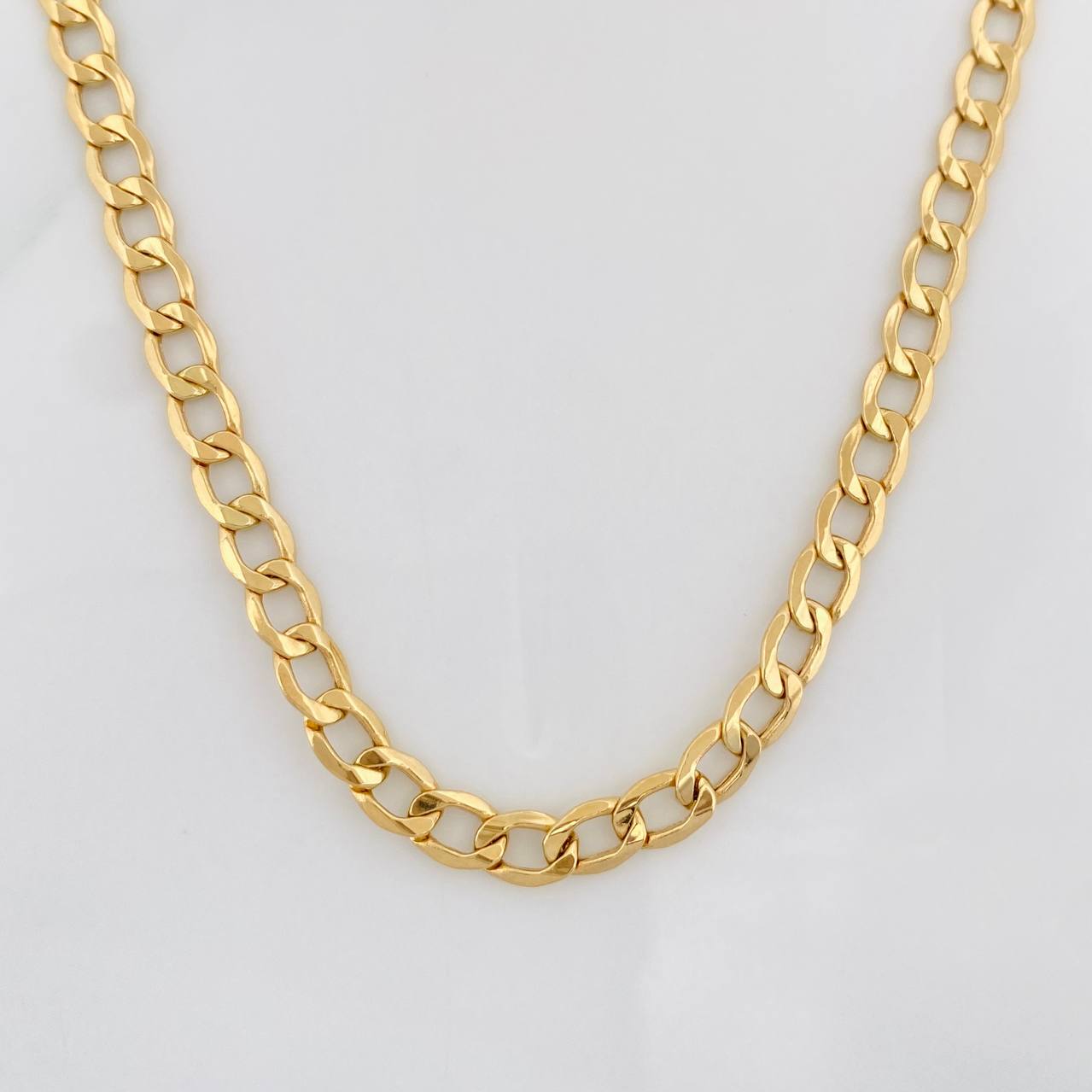 Cadena Cubana 8.2g / 60cm / 4.28mm Oro Amarillo 18K