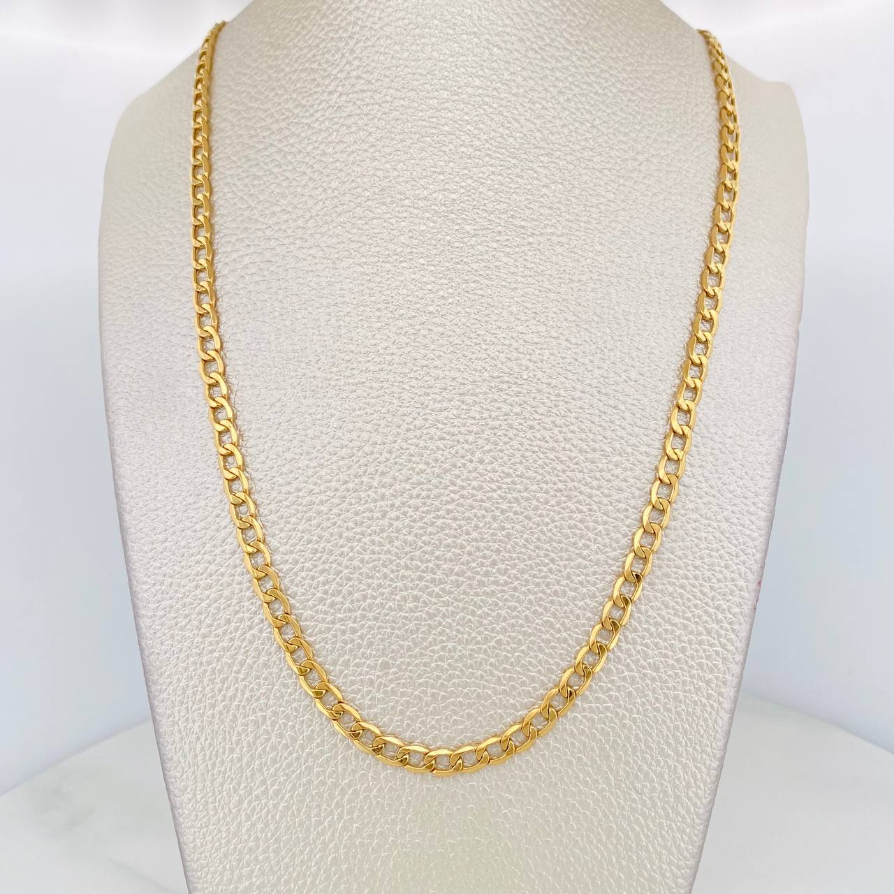 Cadena Cubana 8.2g / 60cm / 4.28mm Oro Amarillo 18K