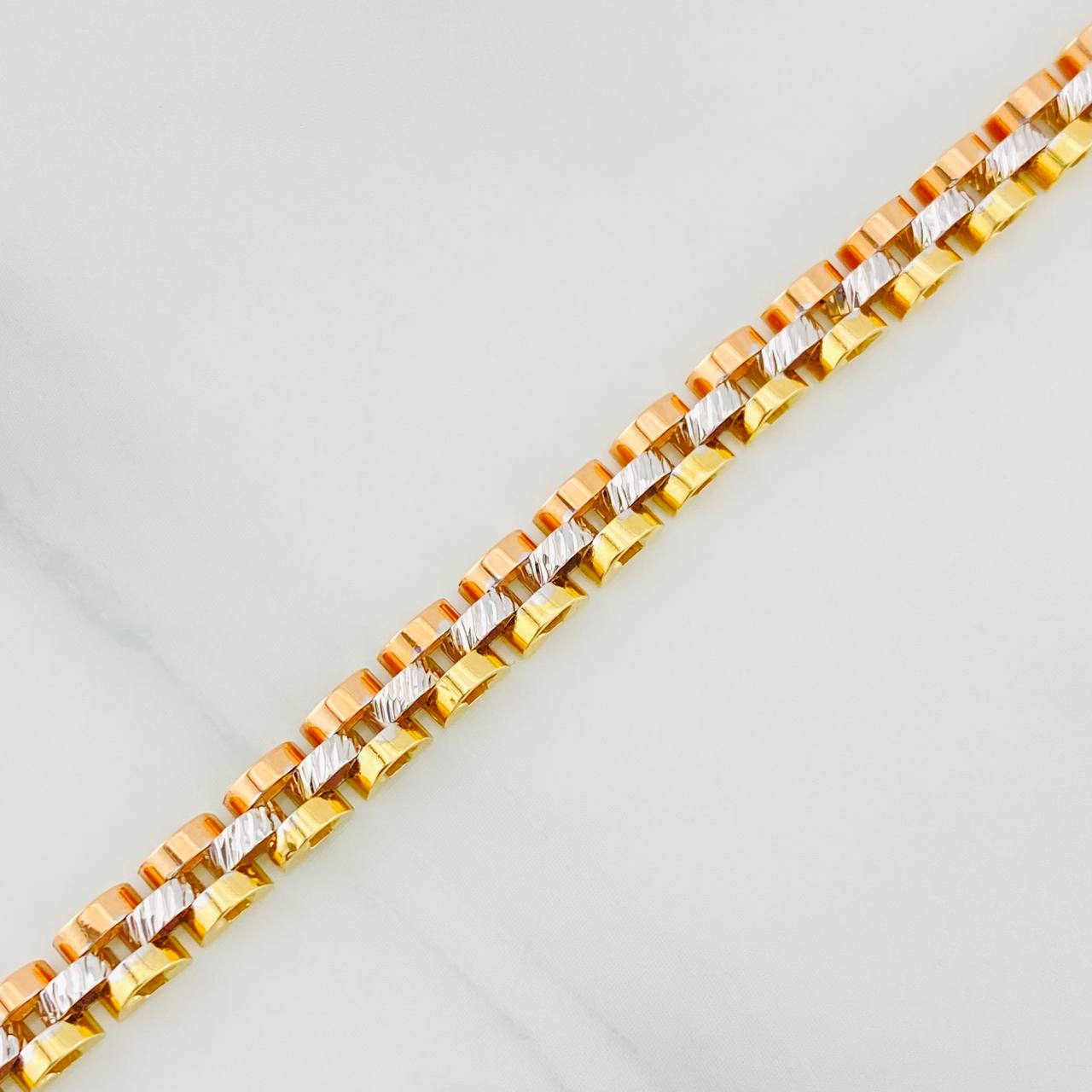 Pulso Correa 10.5g / 19cm / 4.56mm Tres Oros 18K