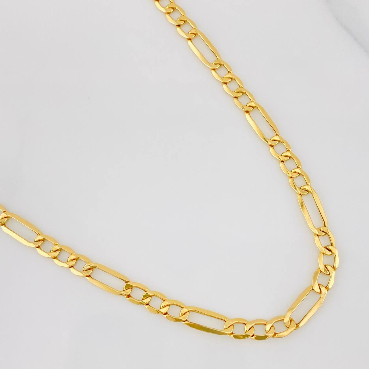 Cadena Figaro 7.7g / 60cm / 4.58mm Oro Amarillo 18K