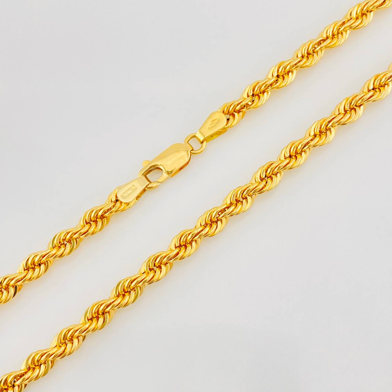 Cadena Lazo 14.8g / 60cm / 4.14mm Oro Amarillo 18K