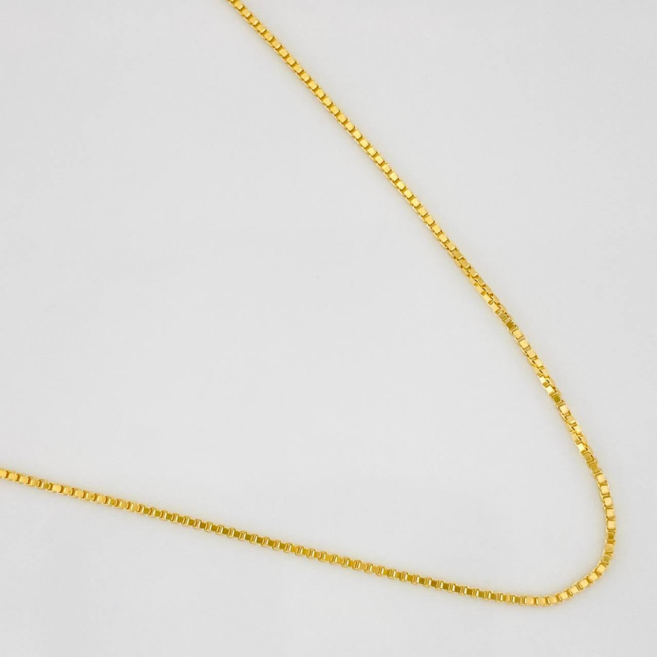 Cadena Veneciana 2.8g / 45cm / 0.8mm Oro Amarillo 18K