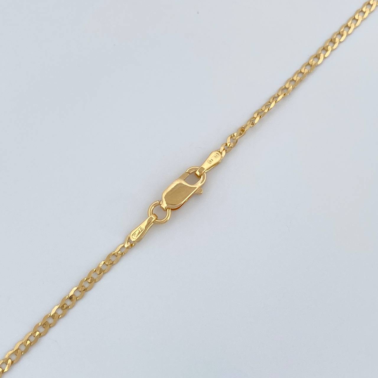 Cadena Cubana 3.05gr / 50.3cm / 1.81mm Oro Amarillo +1 18K &